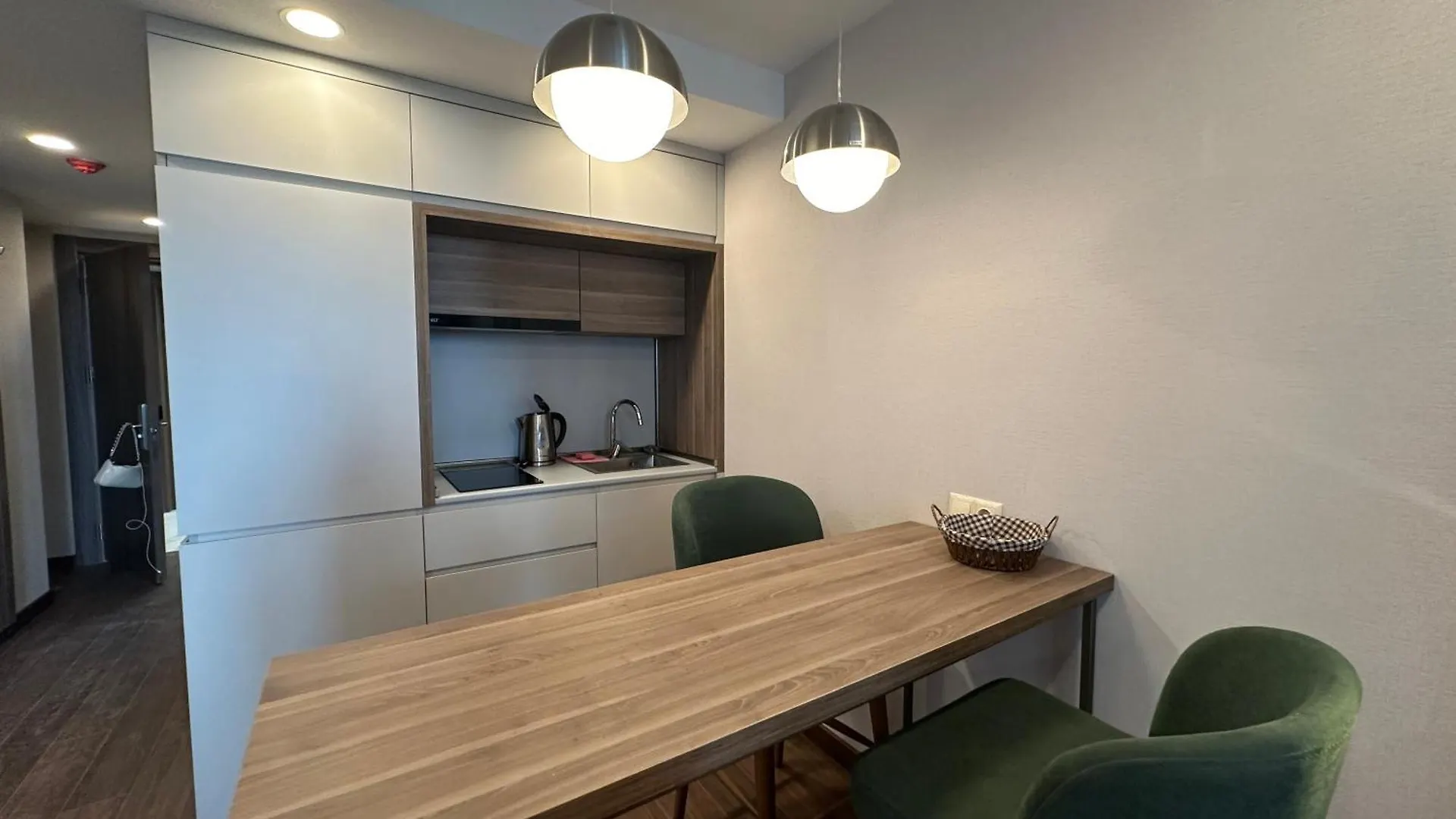 Lovely Apartments With The Mountain View 303 Batumi