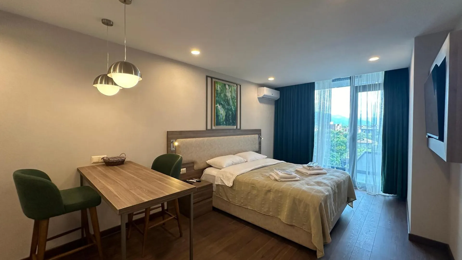 Lovely Apartments With The Mountain View 303 Batumi