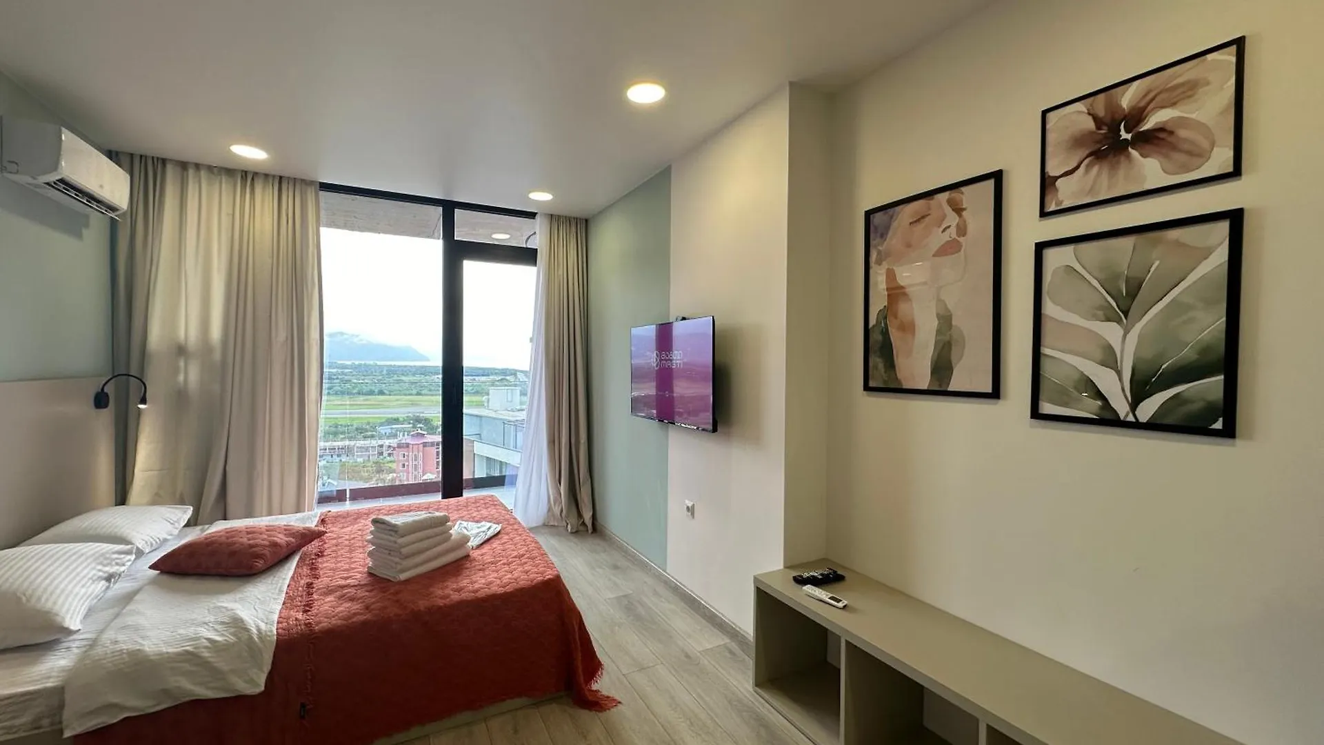 Lovely Apartments With The Mountain View 303 Batumi