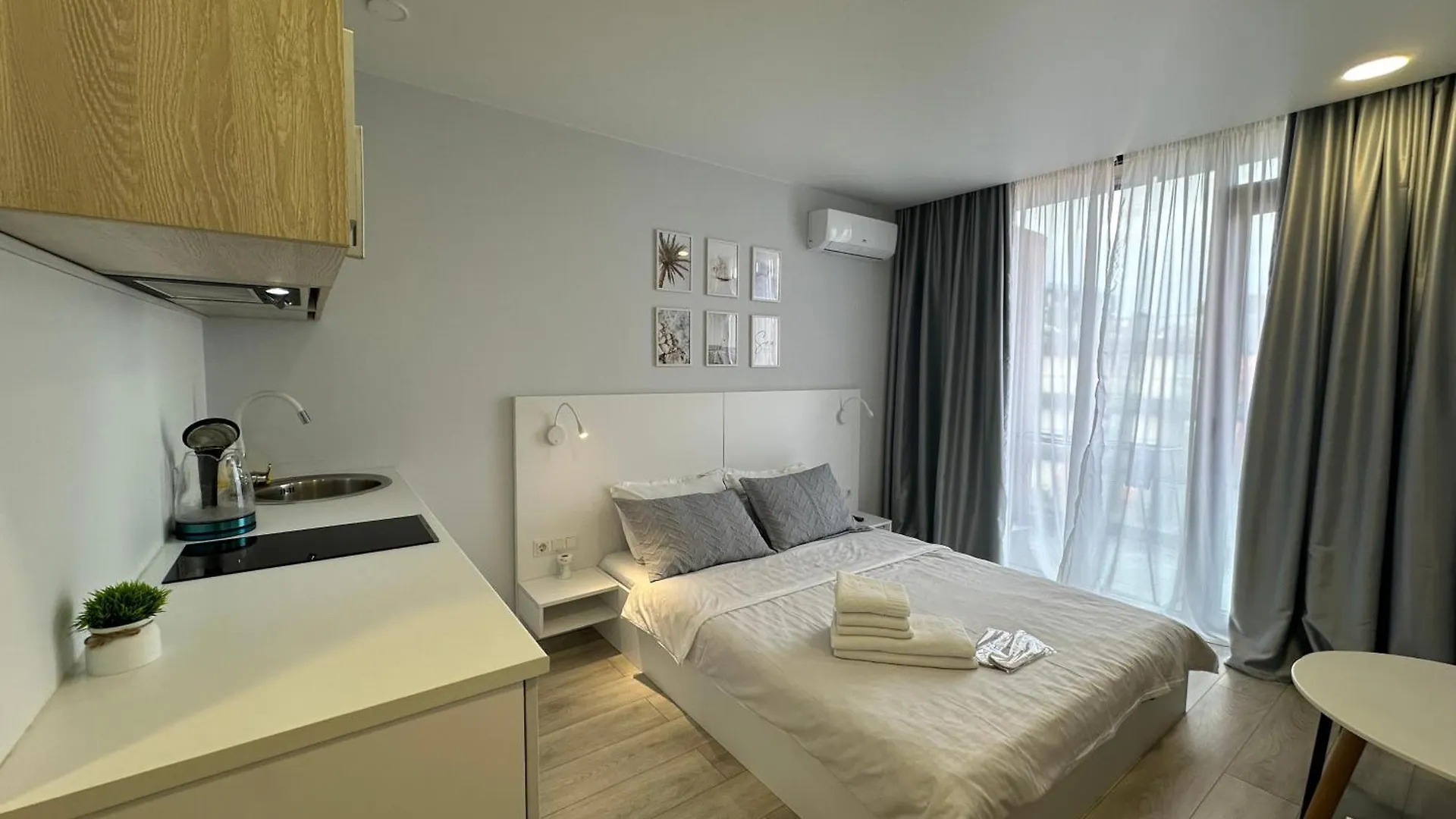 Lovely Apartments With The Mountain View 303 Batumi