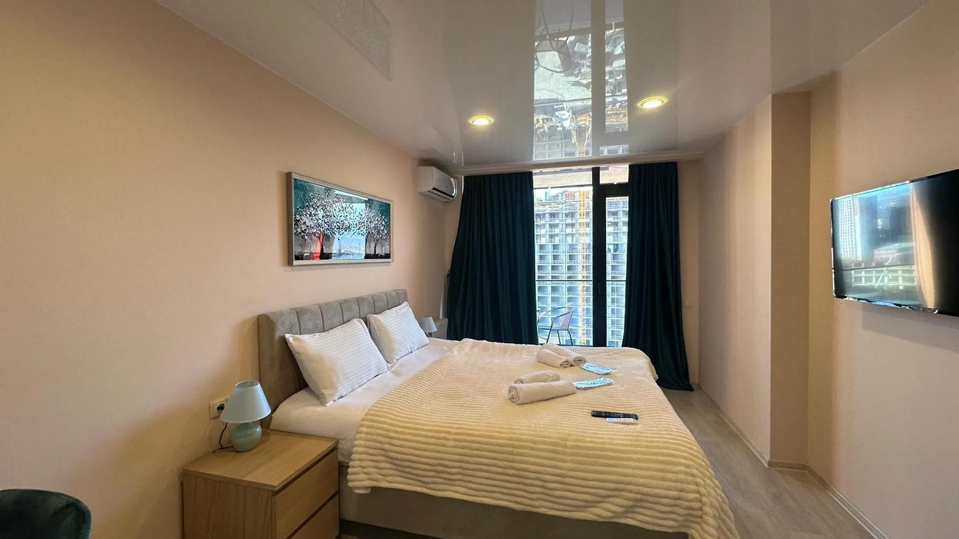 Lovely Apartments With The Mountain View 303 Batumi